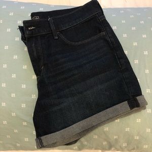 Jean denim shorts -size 26